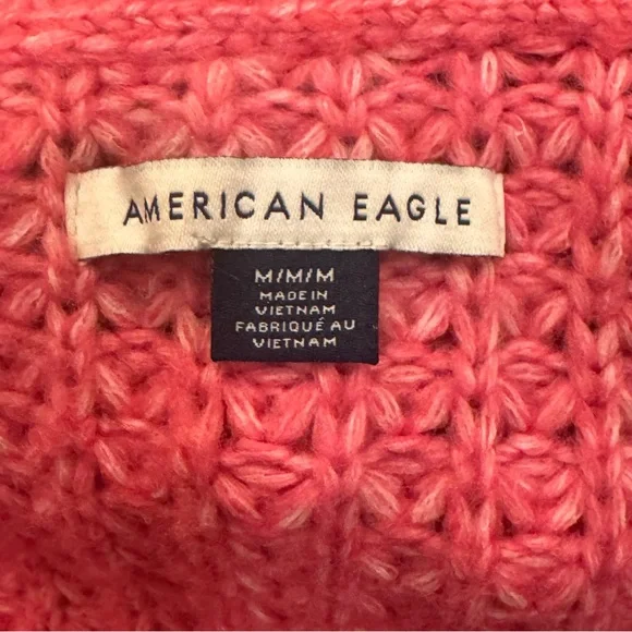 American Eagle Outfitters Pink V-Neck Sweater Size Medium Oversized Cozy Chunky - Picture 4 of 8